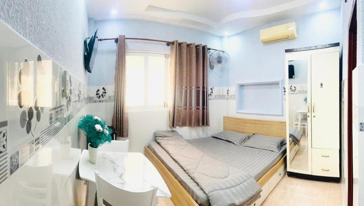 Kim's Khách sạn hẻo lánh *